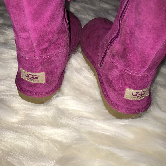 UGG. Girls Ugg Boots (FLAWED) - Picture 4 of 8